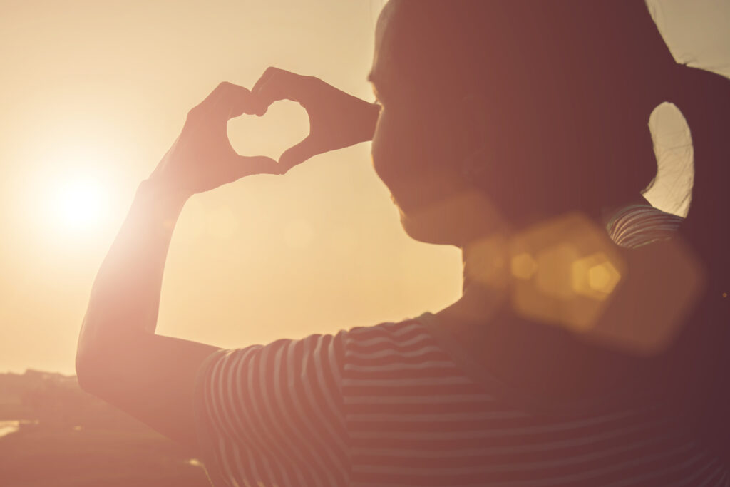 Os benefícios do amor-próprio podem ser sentidos física, mental e espiritualmente